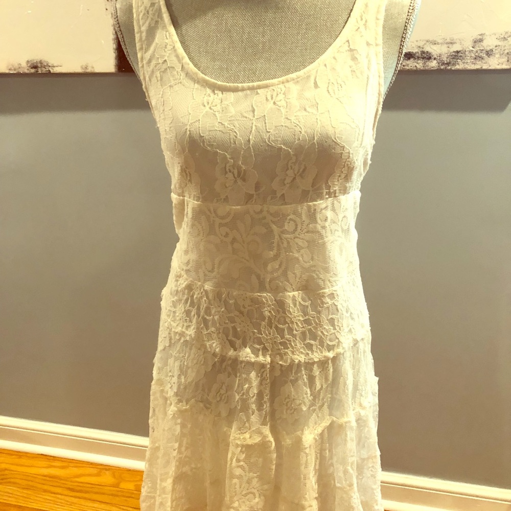 White lace dress